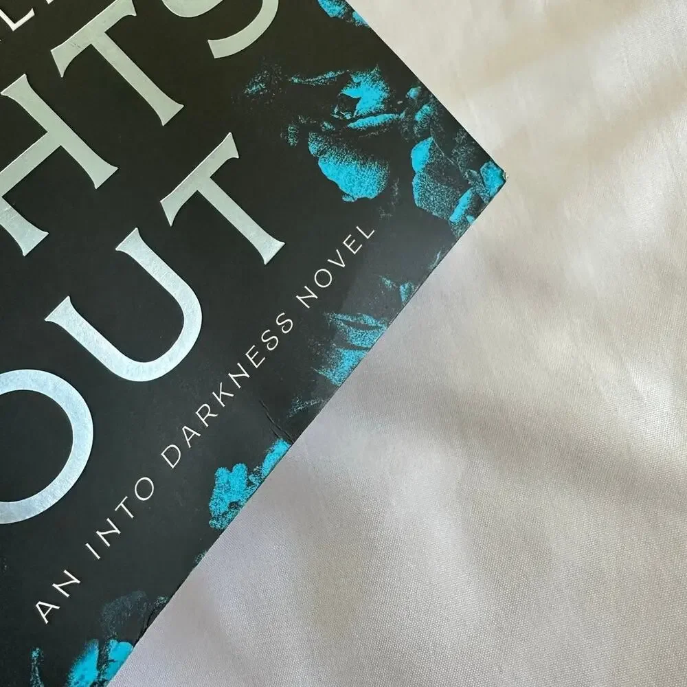 *Signed* Barnes & Noble Special Edition Lights Out By Navessa Allen